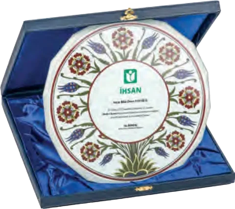 Kutulu Kristal Plaket · EKT-460