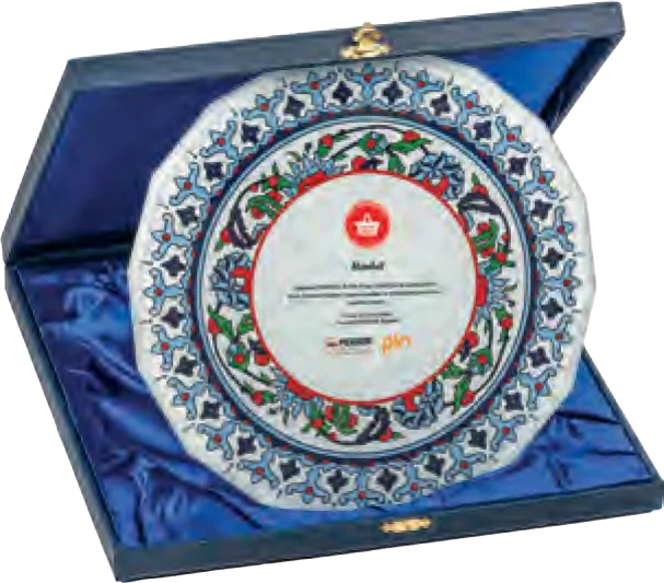 Kutulu Kristal Plaket · EKT-450