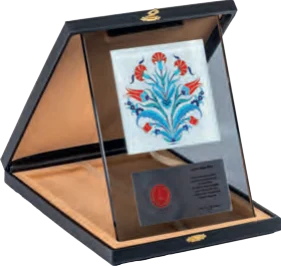 Kutulu Kristal Plaket · EKT-720